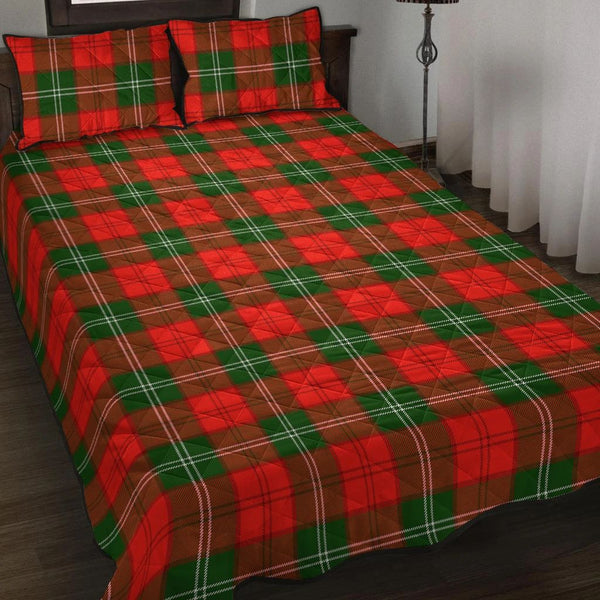 Lennox Modern Tartan Classic Quilt Bed Set