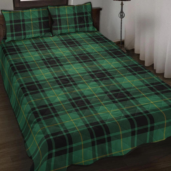 MacArthur Ancient Tartan Classic Quilt Bed Set