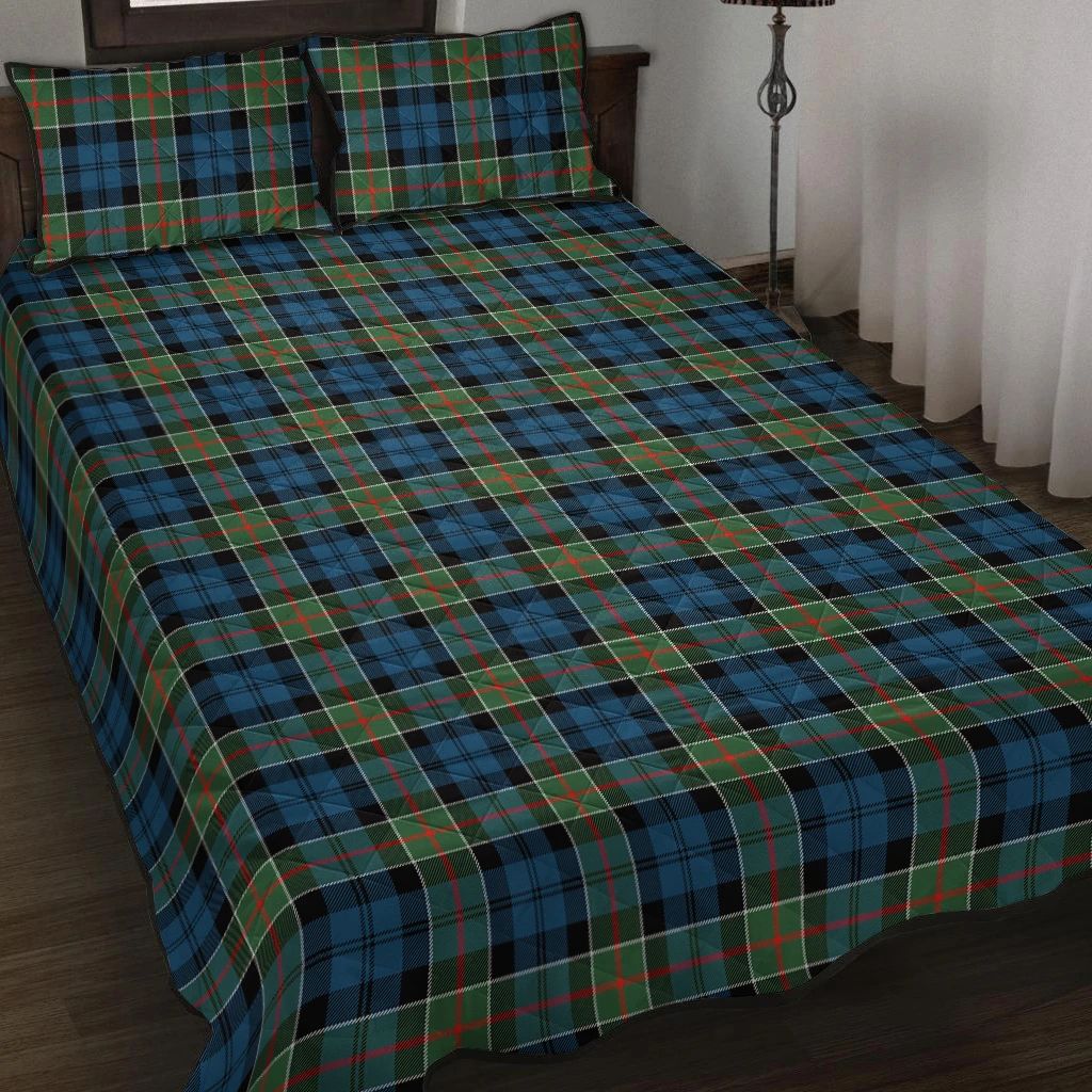 Colquhoun Ancient Tartan Classic Quilt Bed Set