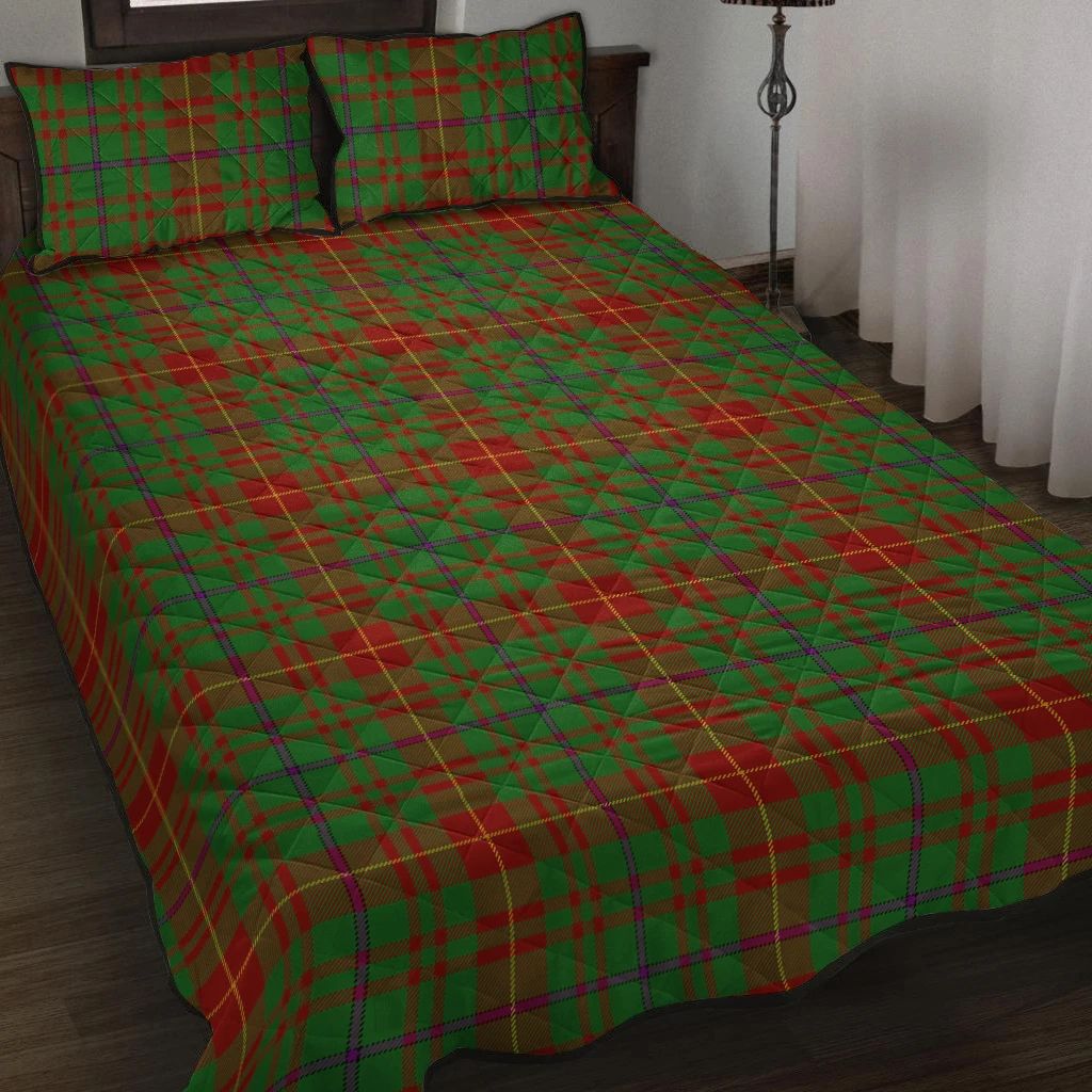 Fulton Tartan Classic Quilt Bed Set