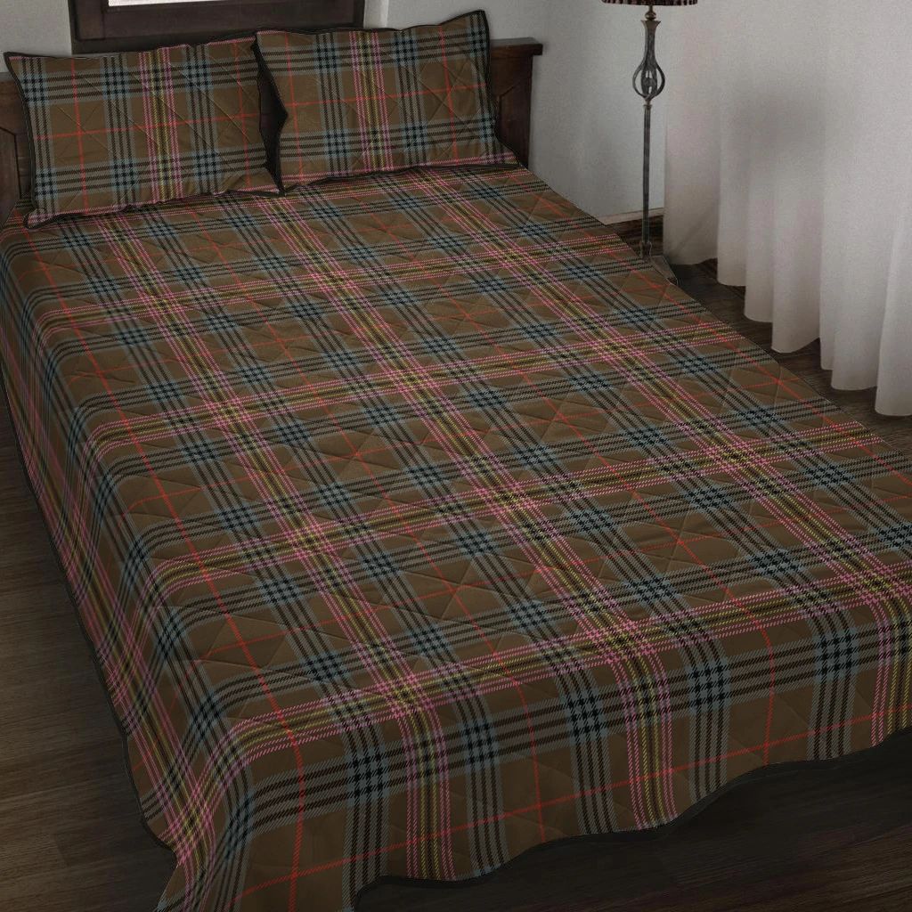 Kennedy Weathered Tartan Classic Quilt Bed Set