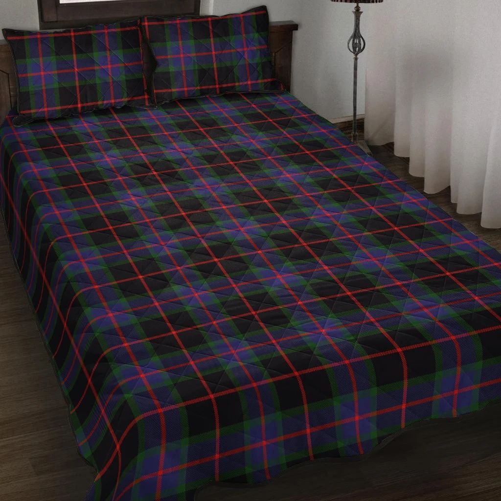 Nairn Tartan Classic Quilt Bed Set