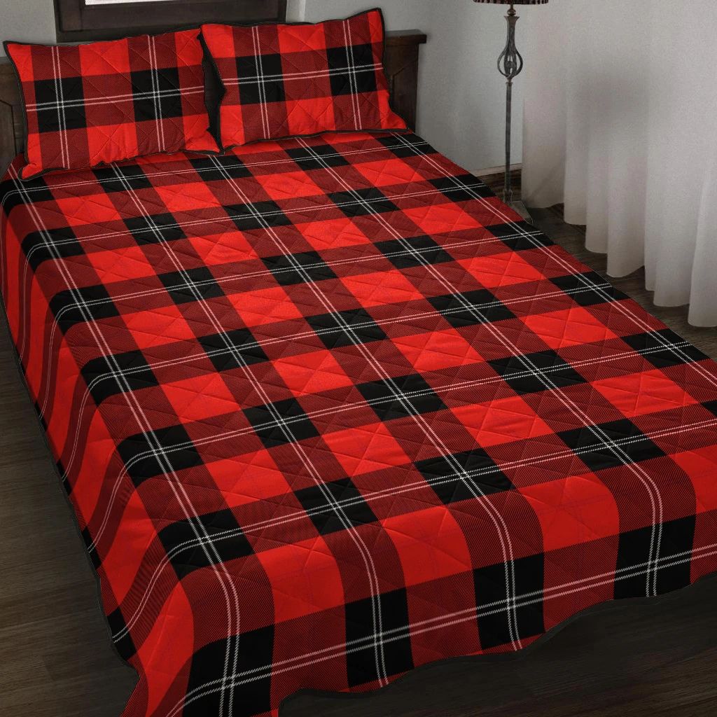 Ramsay Modern Tartan Classic Quilt Bed Set