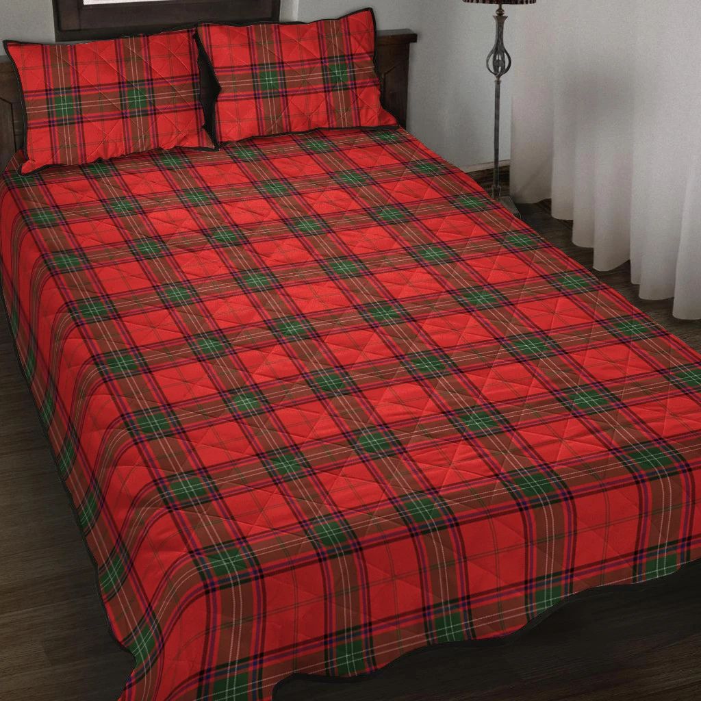 Seton Modern Tartan Classic Quilt Bed Set