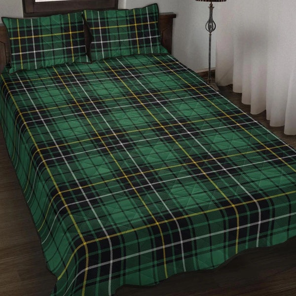 MacAlpine Ancient Tartan Classic Quilt Bed Set