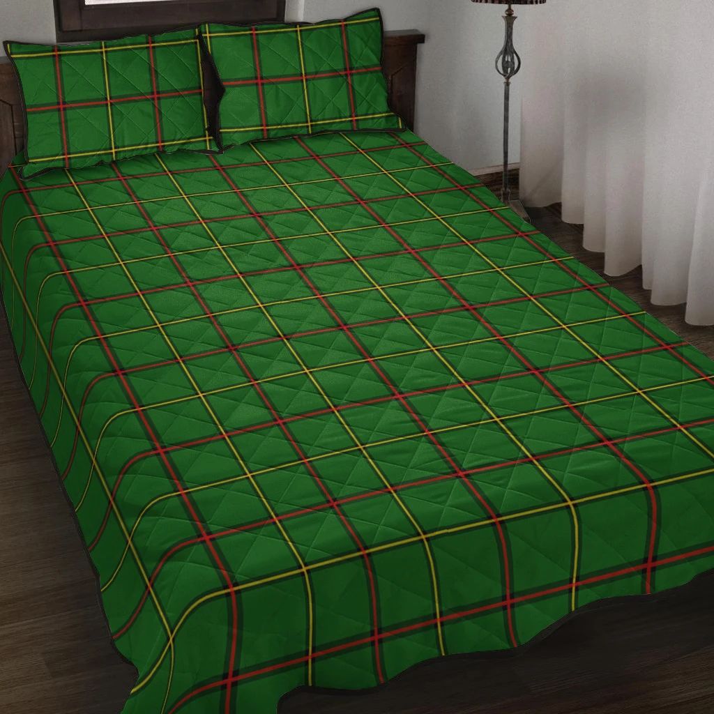 Tribe of Mar Tartan Classic Quilt Bed Set