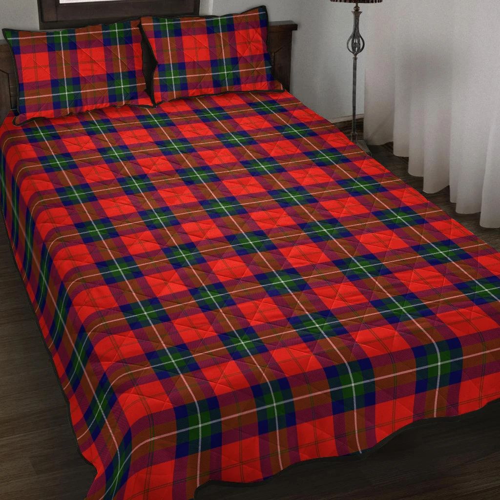 Ruthven Modern Tartan Classic Quilt Bed Set