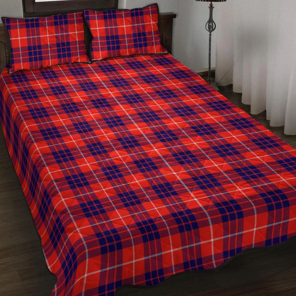 Hamilton Modern Tartan Classic Quilt Bed Set