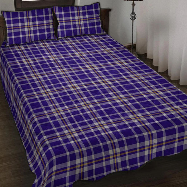 Ochterlony Tartan Classic Quilt Bed Set