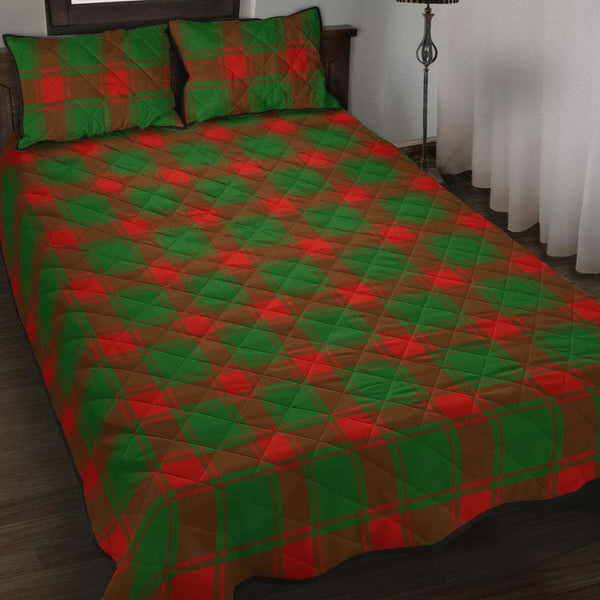 Middleton Modern Tartan Classic Quilt Bed Set