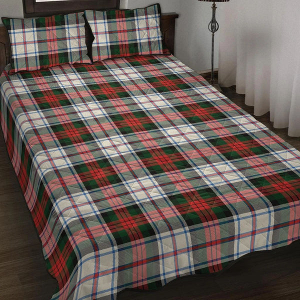 MacDuff Dress Modern Tartan Classic Quilt Bed Set