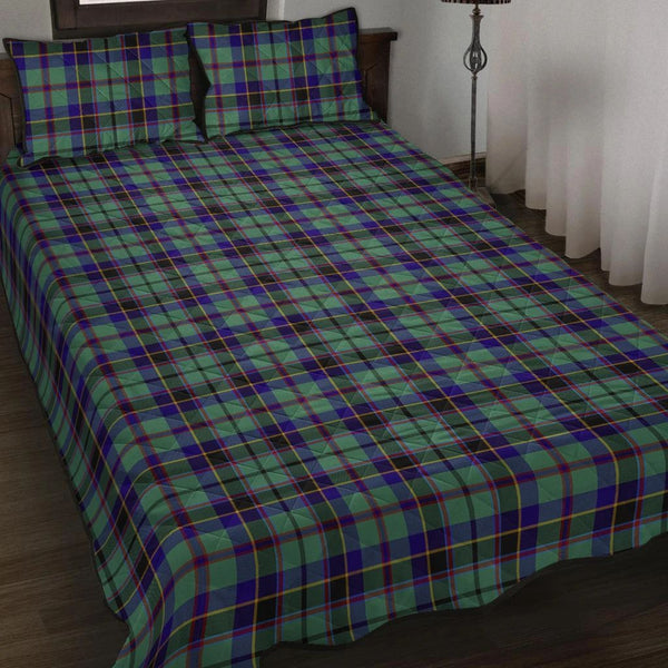 Stevenson Tartan Classic Quilt Bed Set