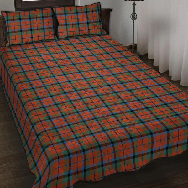 MacNaughton Ancient Tartan Classic Quilt Bed Set