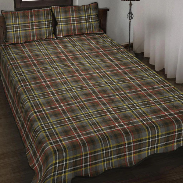 Scott Green Weathered Tartan Classic Quilt Bed Set