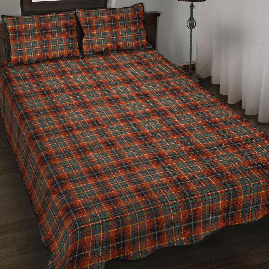 Innes Ancient Tartan Classic Quilt Bed Set