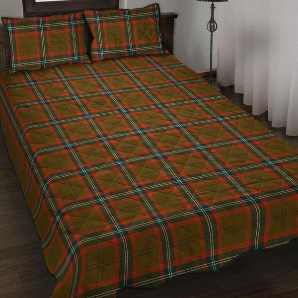 Seton Hunting Modern Tartan Classic Quilt Bed Set