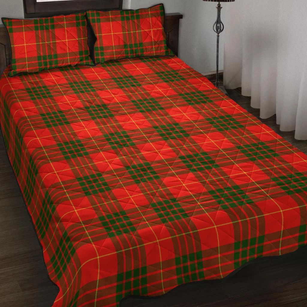 Cameron Modern Tartan Classic Quilt Bed Set