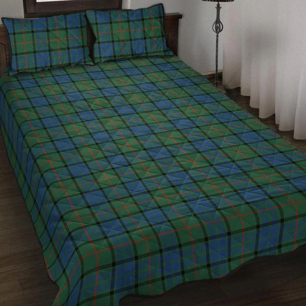 Lauder Tartan Classic Quilt Bed Set