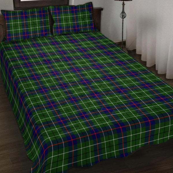 Duncan Modern Tartan Classic Quilt Bed Set