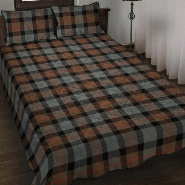 Gunn Weathered Tartan Classic Quilt Bed Set