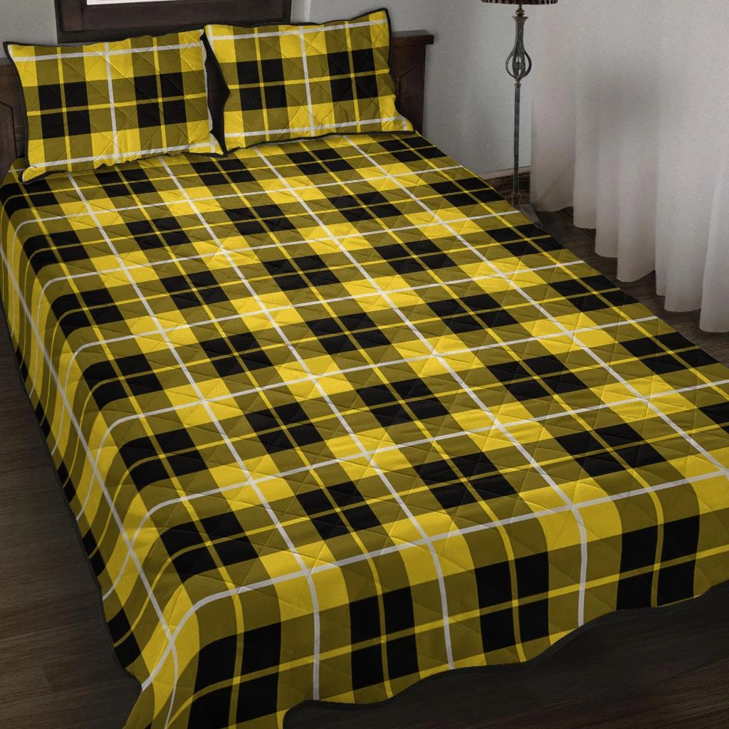 Barclay Dress Modern Tartan Classic Quilt Bed Set