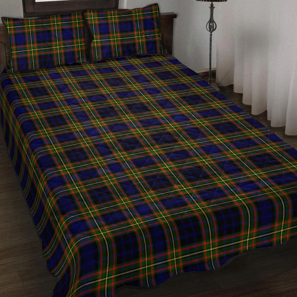 Clelland Modern Tartan Classic Quilt Bed Set