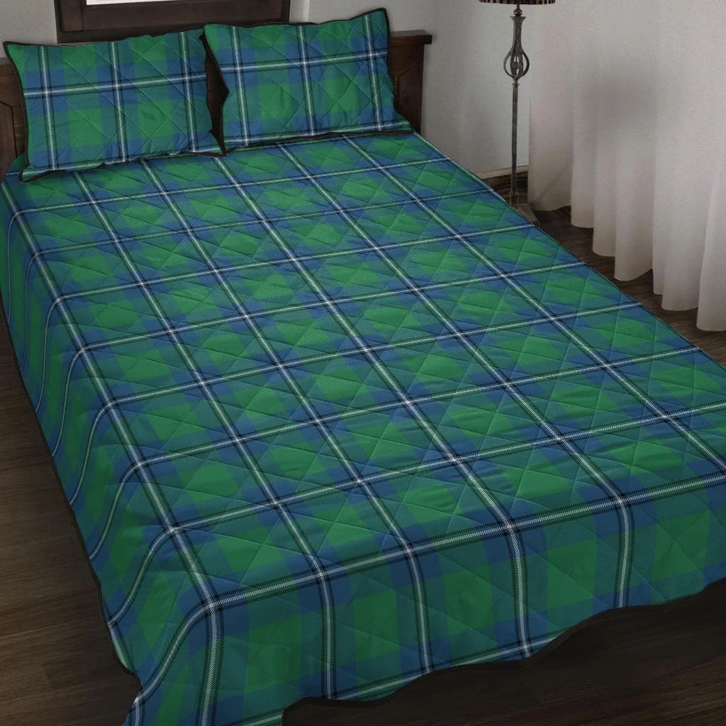 Irvine Ancient Tartan Classic Quilt Bed Set