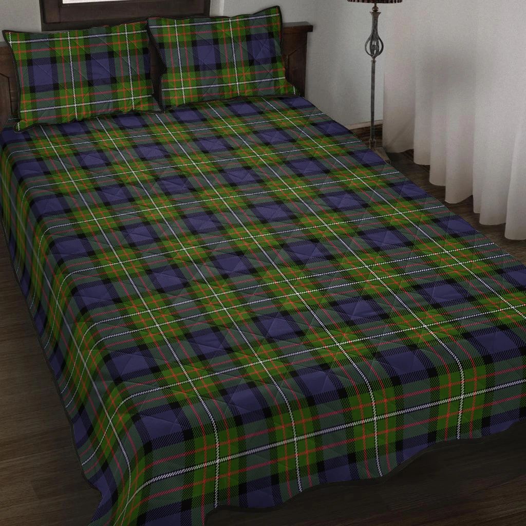 Fergusson Modern Tartan Classic Quilt Bed Set