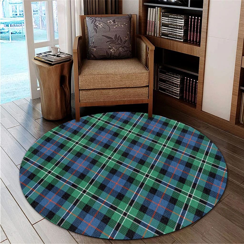 Rose Hunting Ancient Tartan Classic Round Carpet