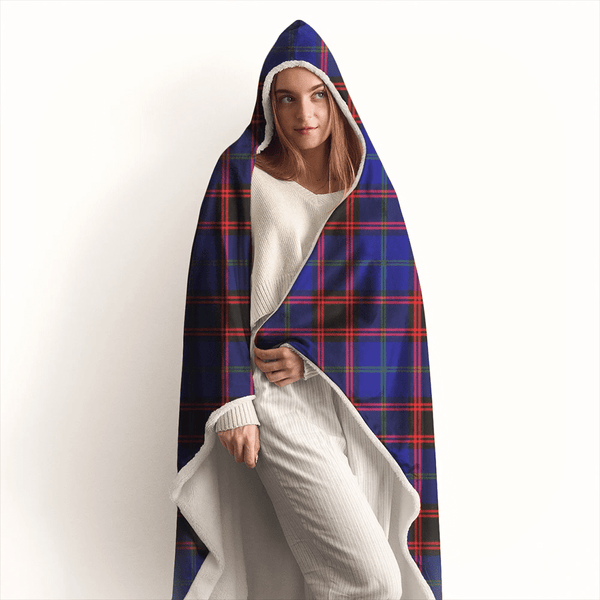 Home Modern Tartan Classic Hooded Blanket