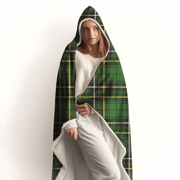 MacAlpine Modern Tartan Classic Hooded Blanket