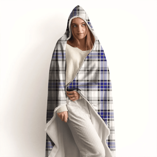 Hannay Modern Tartan Classic Hooded Blanket