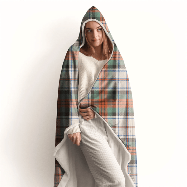 MacDuff Dress Ancient Tartan Classic Hooded Blanket