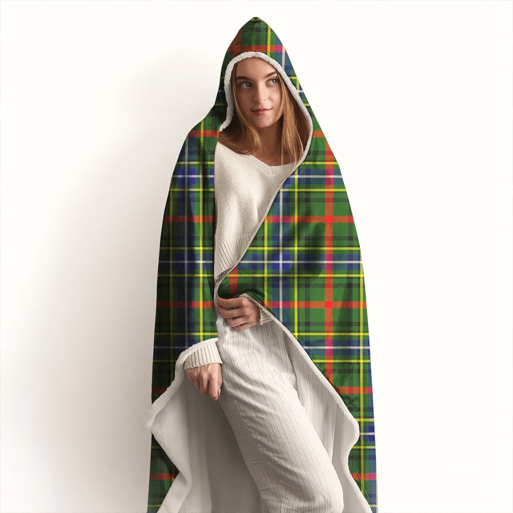 Bisset Tartan Classic Hooded Blanket