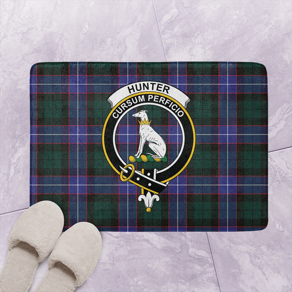 Hunter Modern Tartan Classic Crest Bathroom Mat