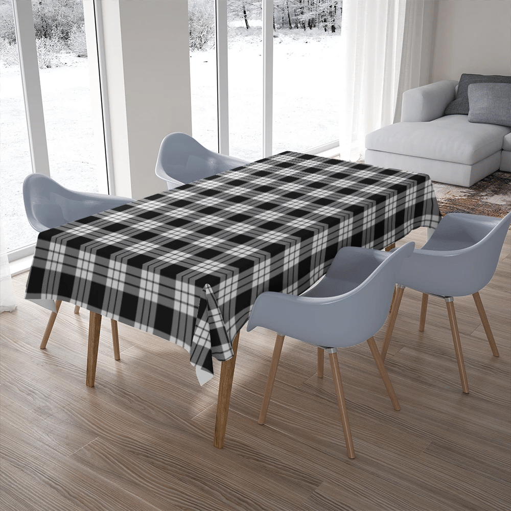 MacFarlane Black & White Ancient Tartan Classic Tablecloth