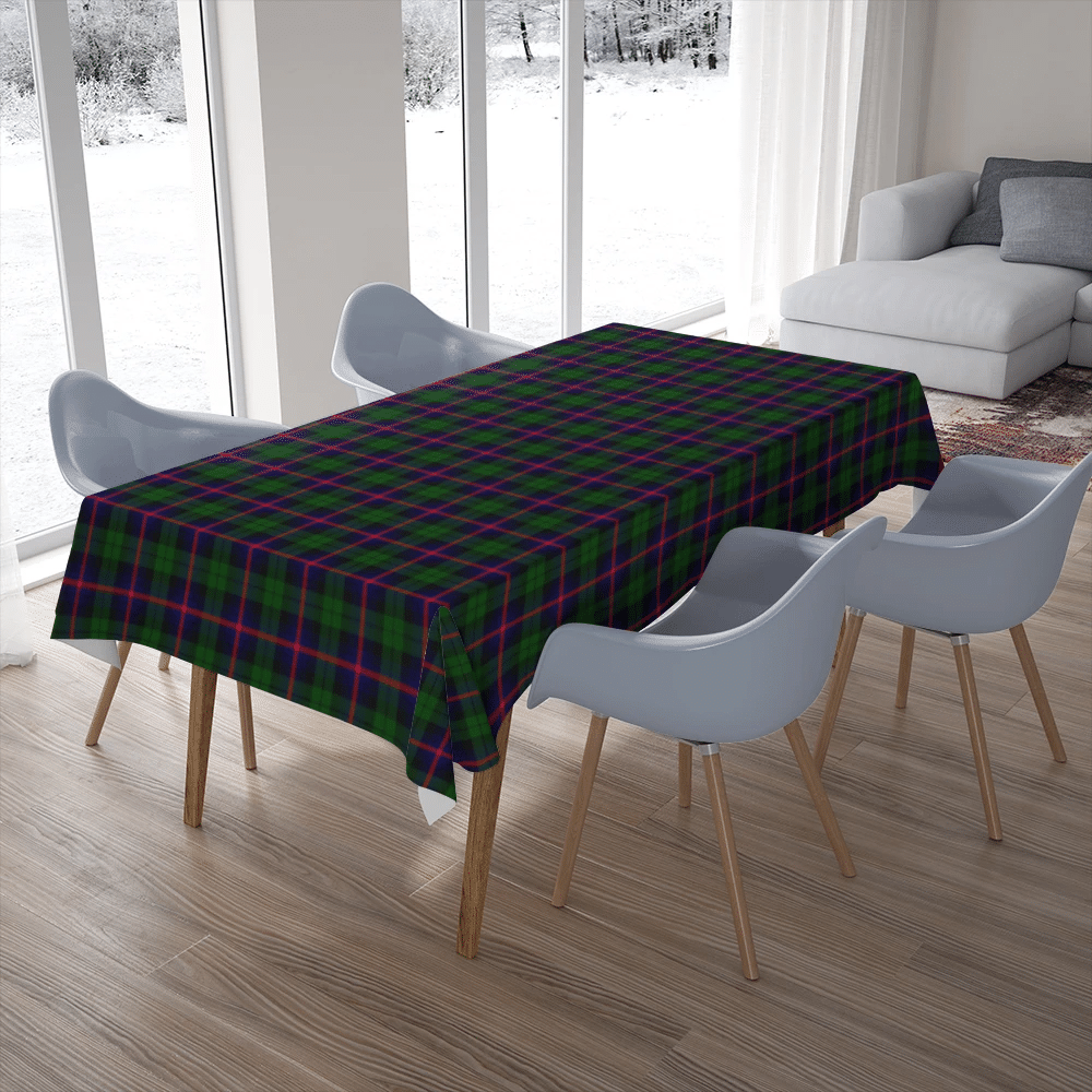 Urquhart Modern Tartan Classic Tablecloth