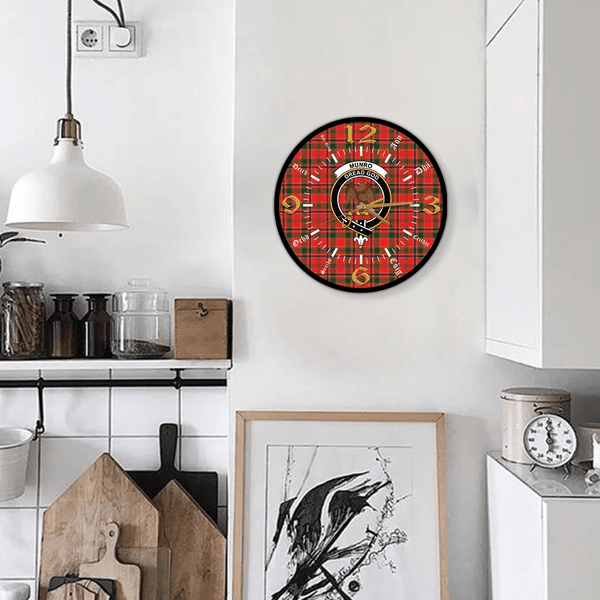 Munro Modern Tartan Crest Clock Language Style