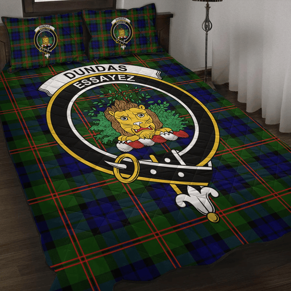 Dundas Modern Tartan Classic Crest Quilt Bed Set