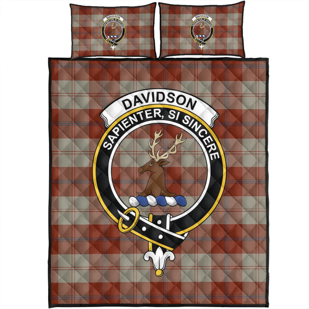 Davidson Dress Dancers Tartan Classic Crest Quilt Bed Set