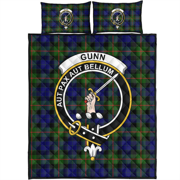 Gunn Modern Tartan Classic Crest Quilt Bed Set