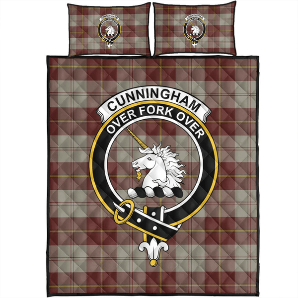 Cunningham Burgundy Dancers Tartan Classic Crest Quilt Bed Set