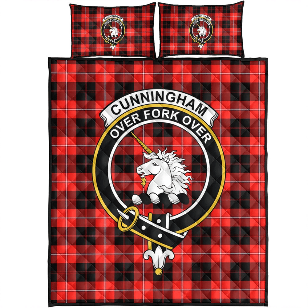 Cunningham Modern Tartan Classic Crest Quilt Bed Set