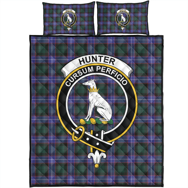 Hunter Modern Tartan Classic Crest Quilt Bed Set