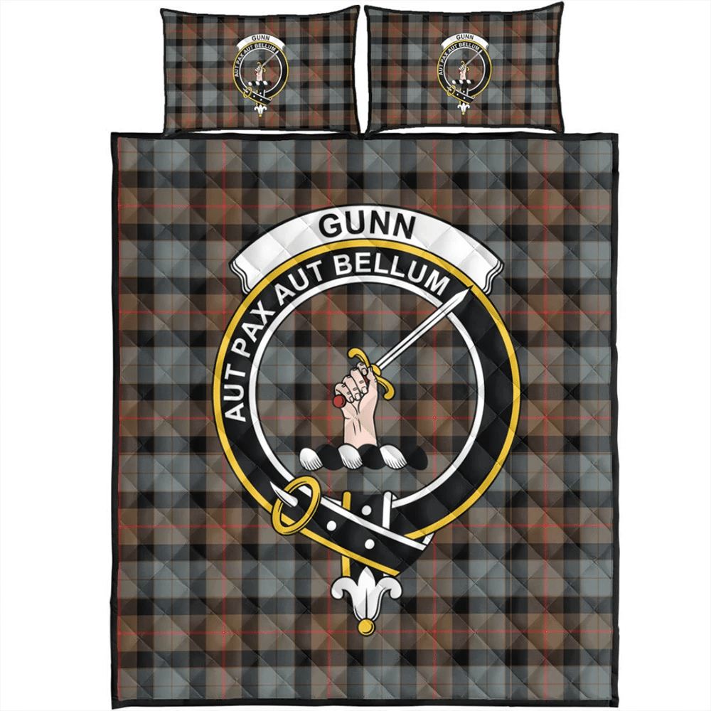 Gunn Weathered Tartan Classic Crest Quilt Bed Set