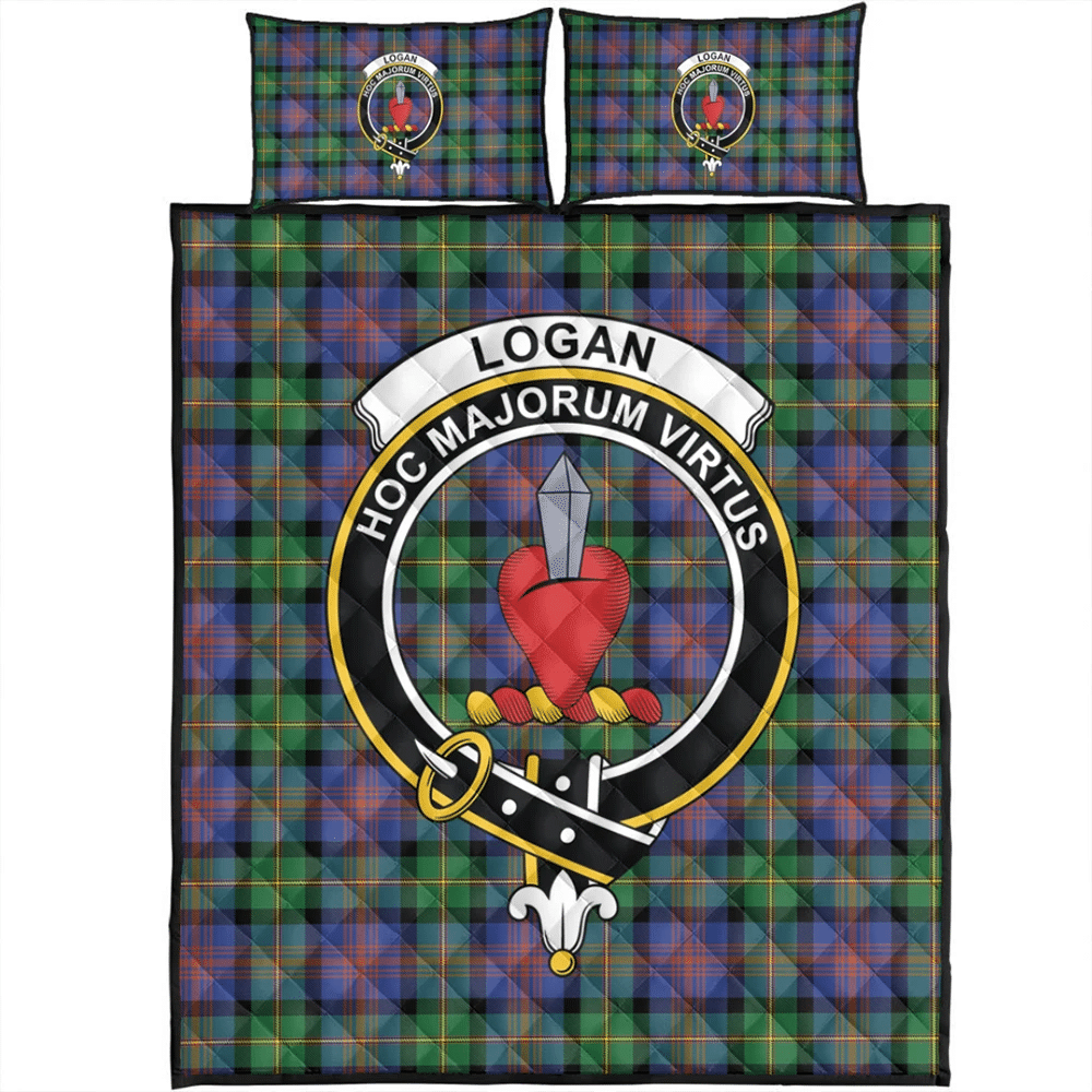 Logan Ancient Tartan Classic Crest Quilt Bed Set