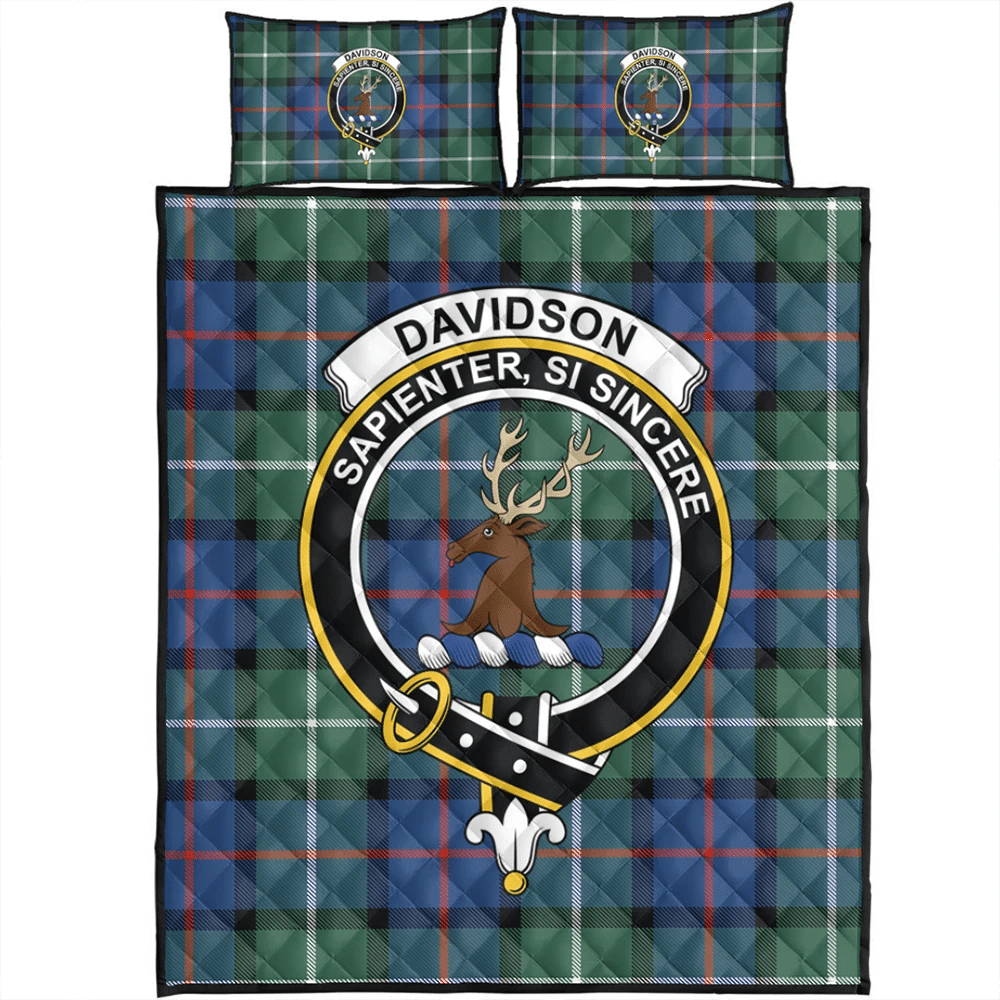 Davidson of Tulloch Tartan Classic Crest Quilt Bed Set