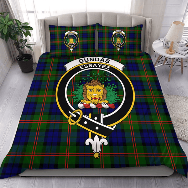 Dundas Modern Crest Tartan Bedding Set