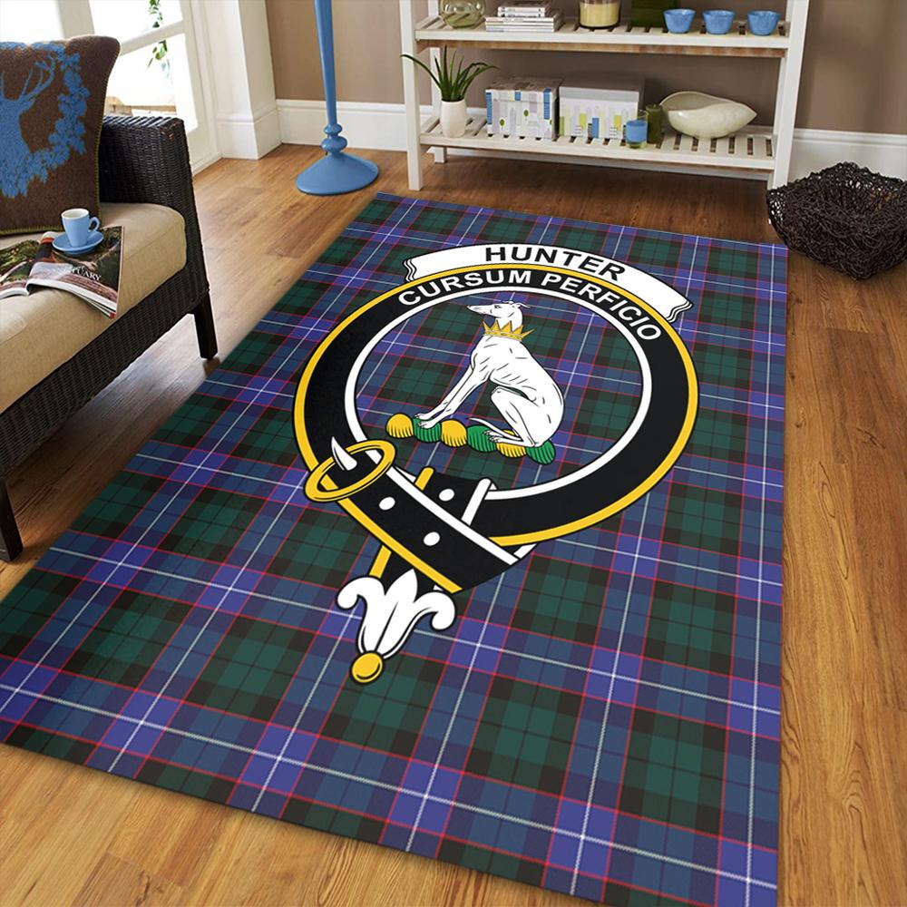 Hunter Modern Tartan Crest Area Rug