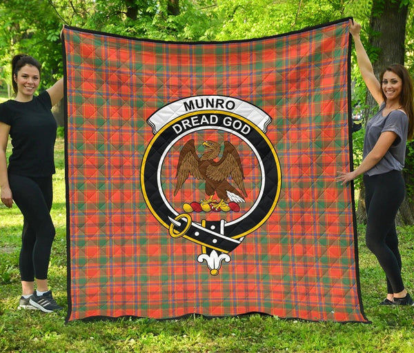 Munro Ancient Tartan Classic Crest Premium Quilt